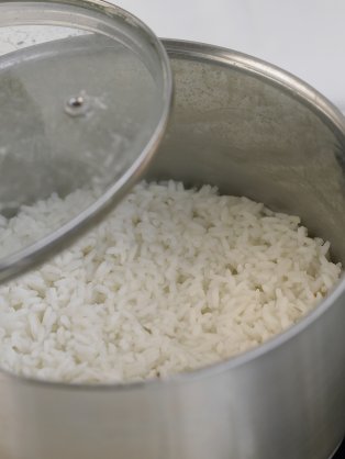 Comment réussir la cuisson du riz à la casserole ou pilaf ? - Taureau Ailé