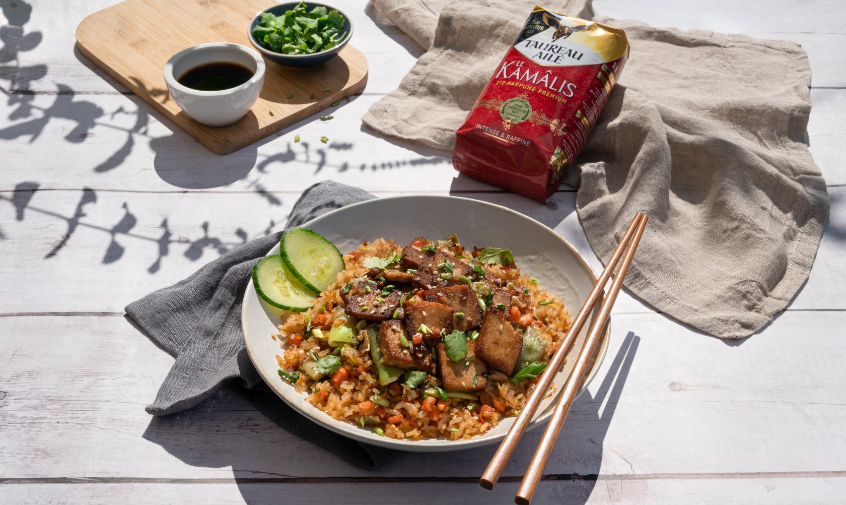 Riz sauté végétarien aux légumes & tofu grillé - Taureau Ailé
